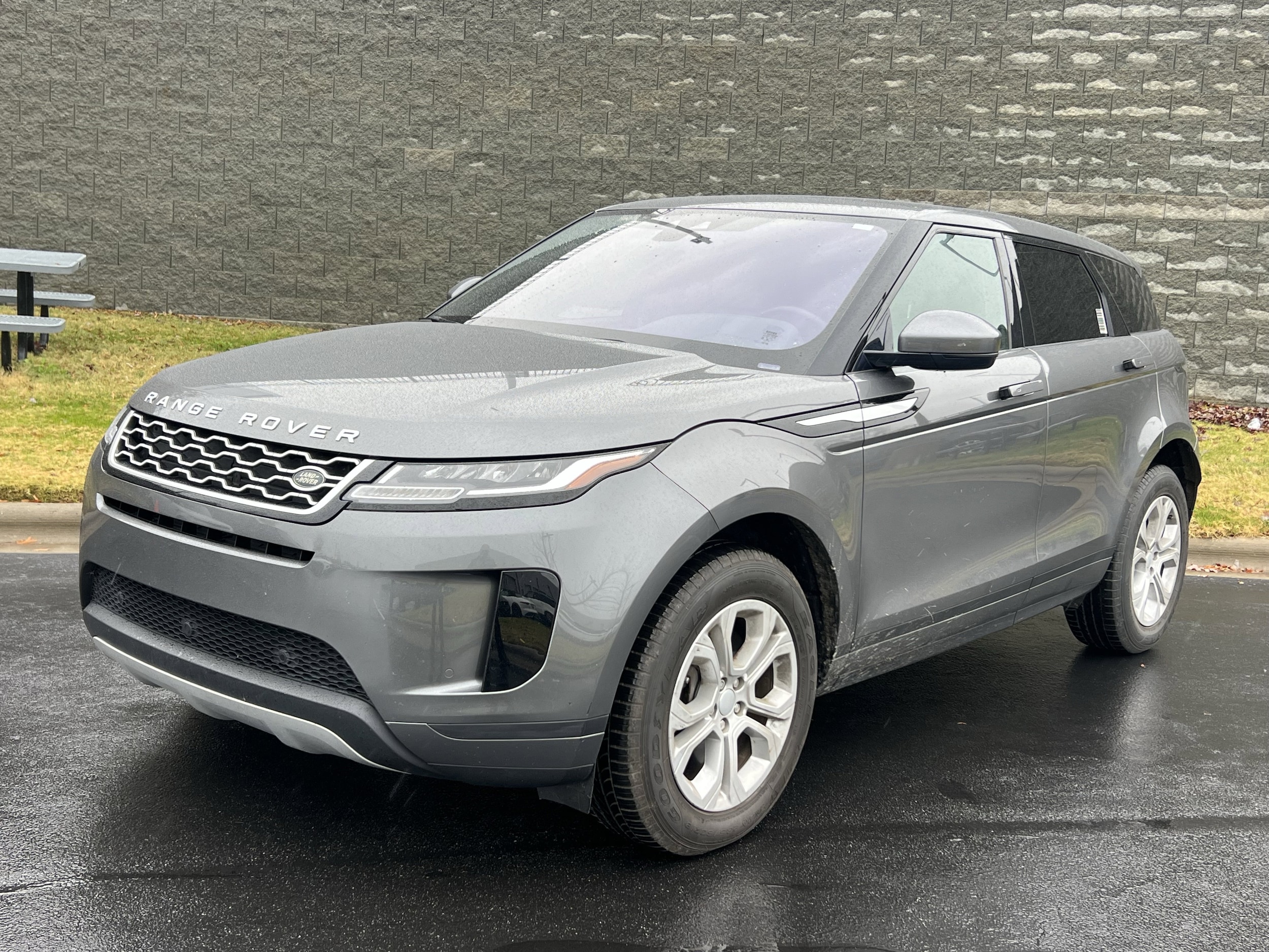 2020 Land Rover Range Rover Evoque S's photo