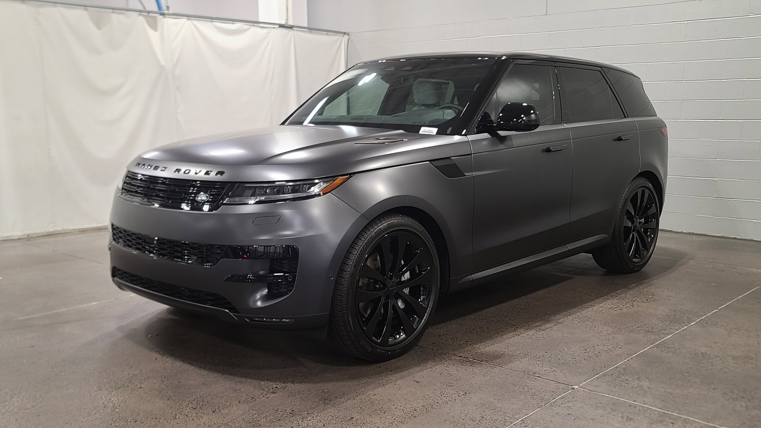 2026 Land Rover Range Rover Sport P360 SE MHEV's photo