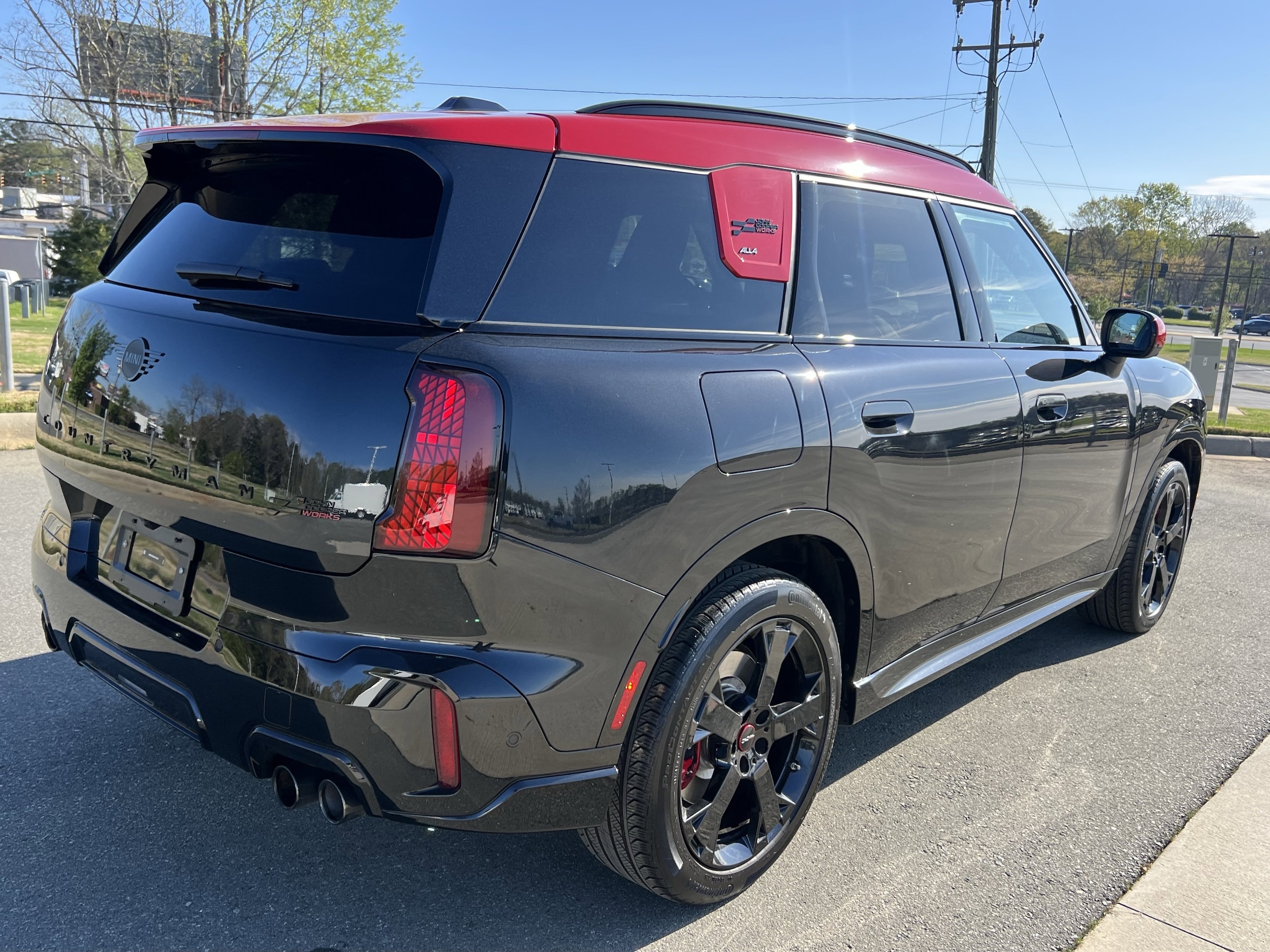 2025 MINI Countryman John Cooper Works photo 3