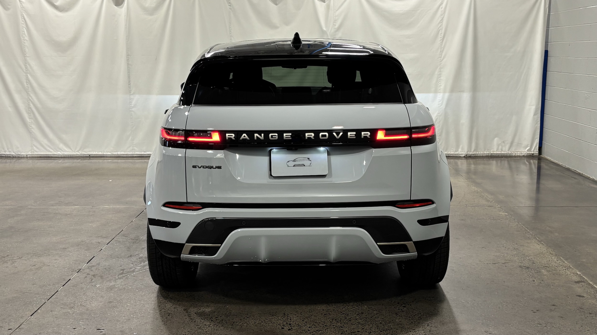 2026 Land Rover Range Rover Evoque Hoxton Edition