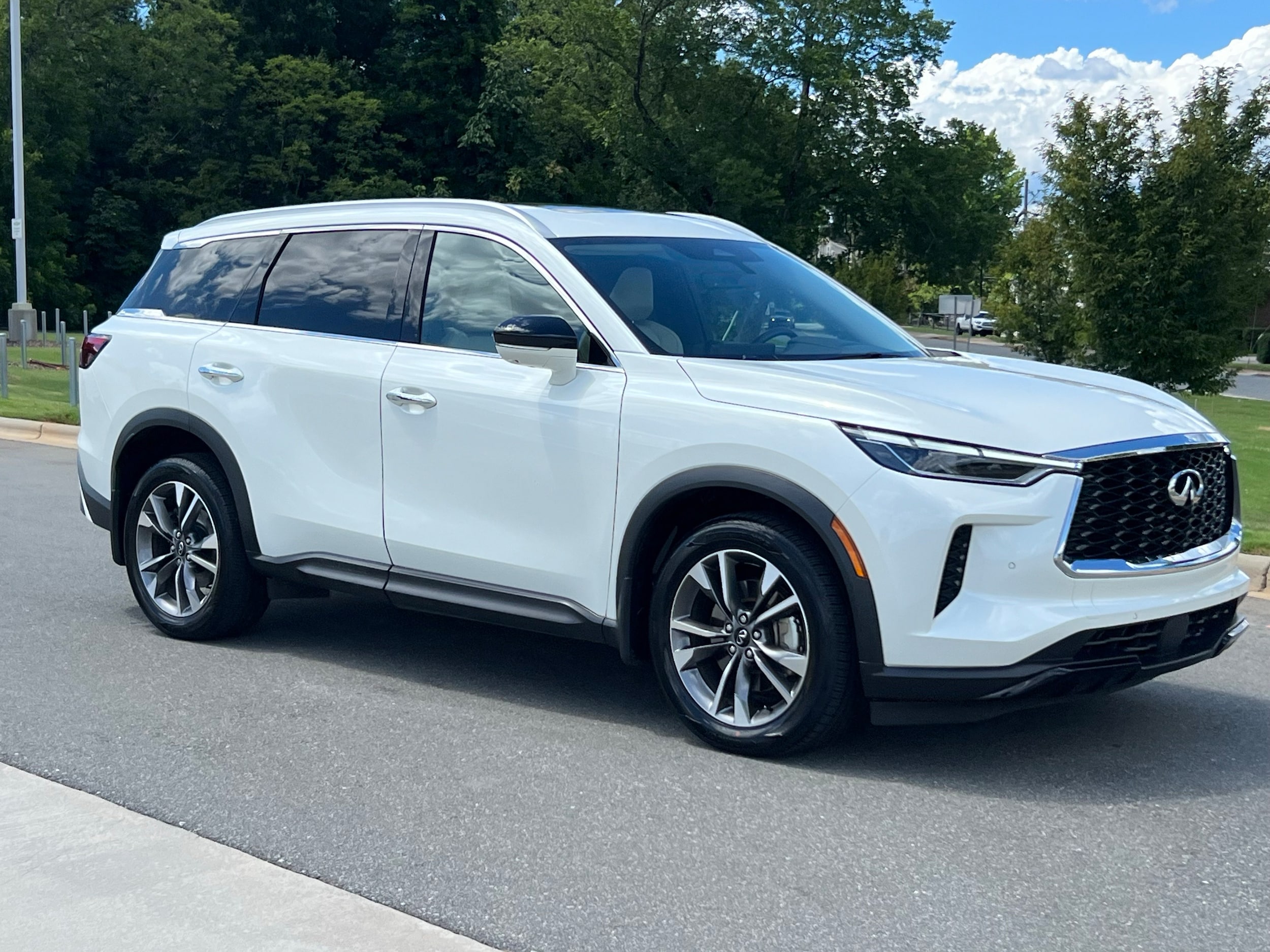 INFINITI QX60 LUXE