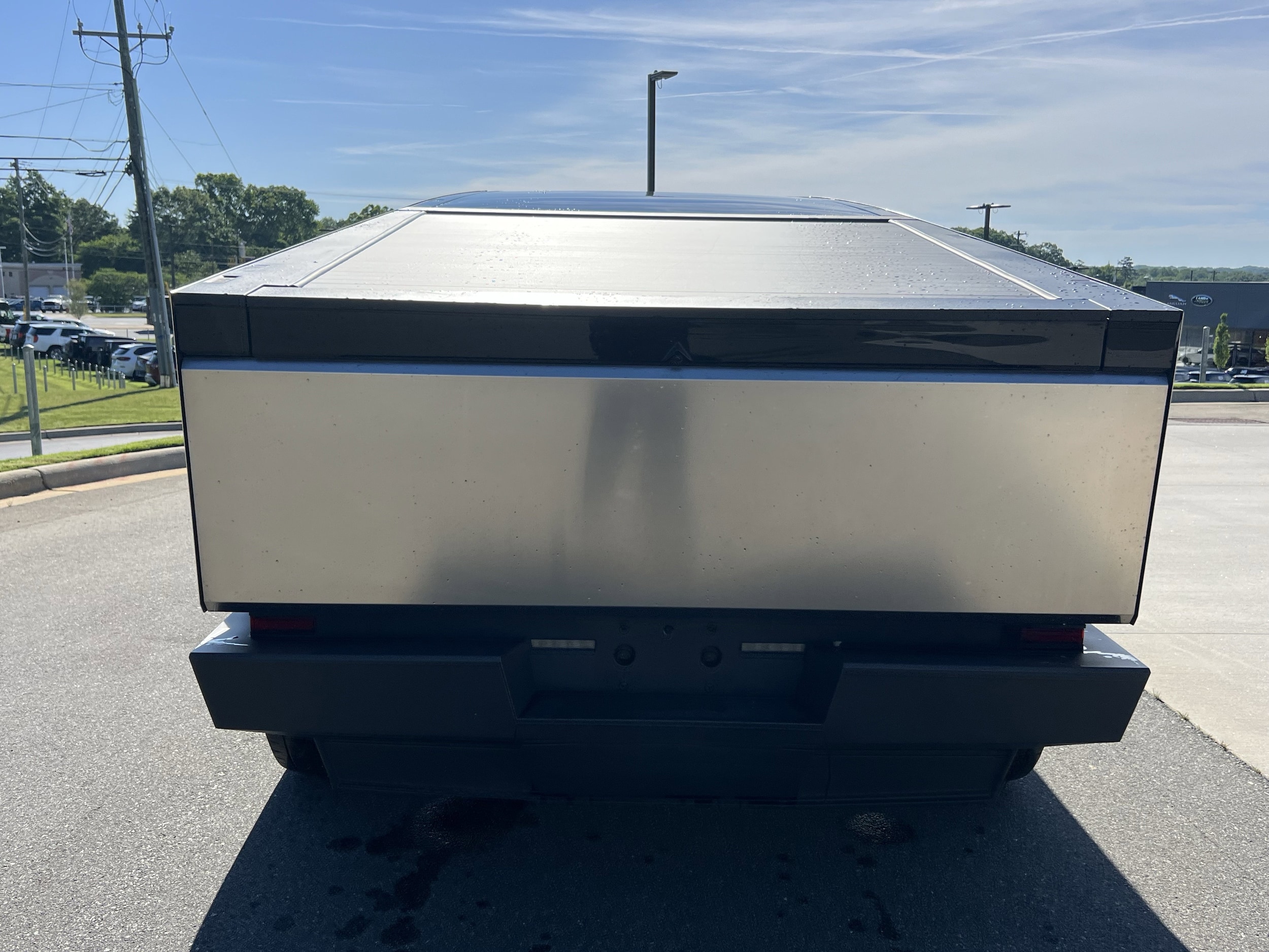 2024 Tesla Cybertruck photo 6