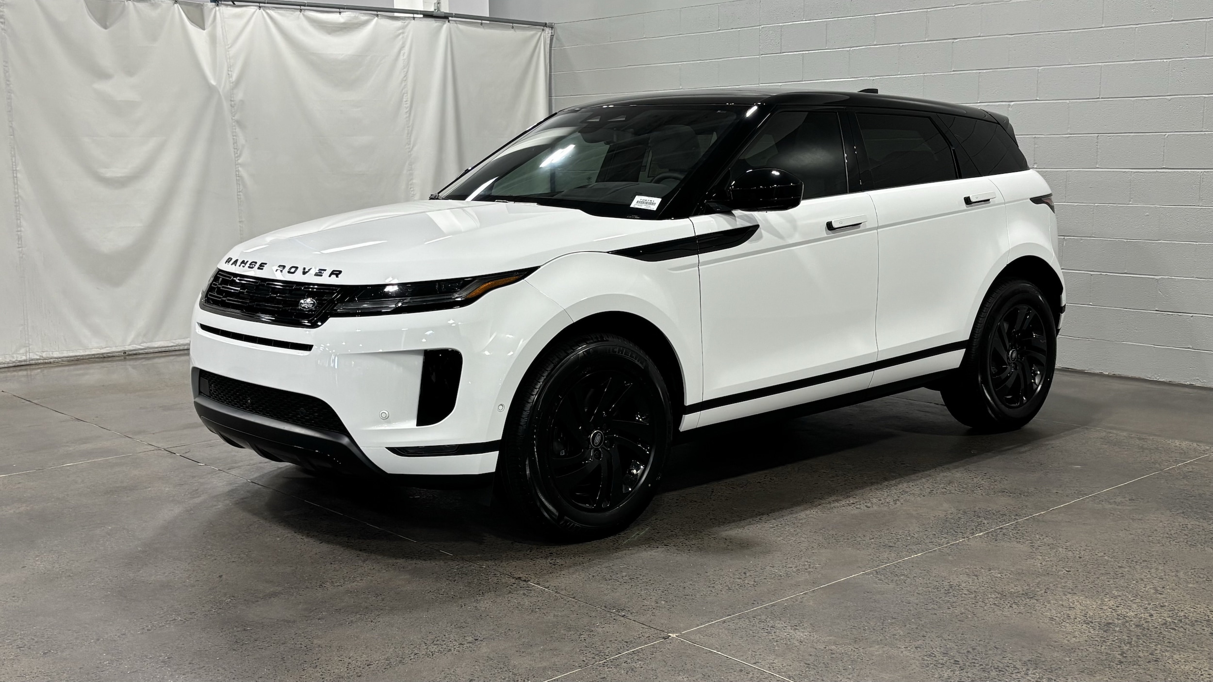 2026 Land Rover Range Rover Evoque Core S