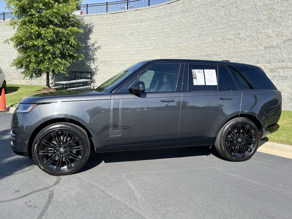 Certified 2025 Land Rover Range Rover SE SUV