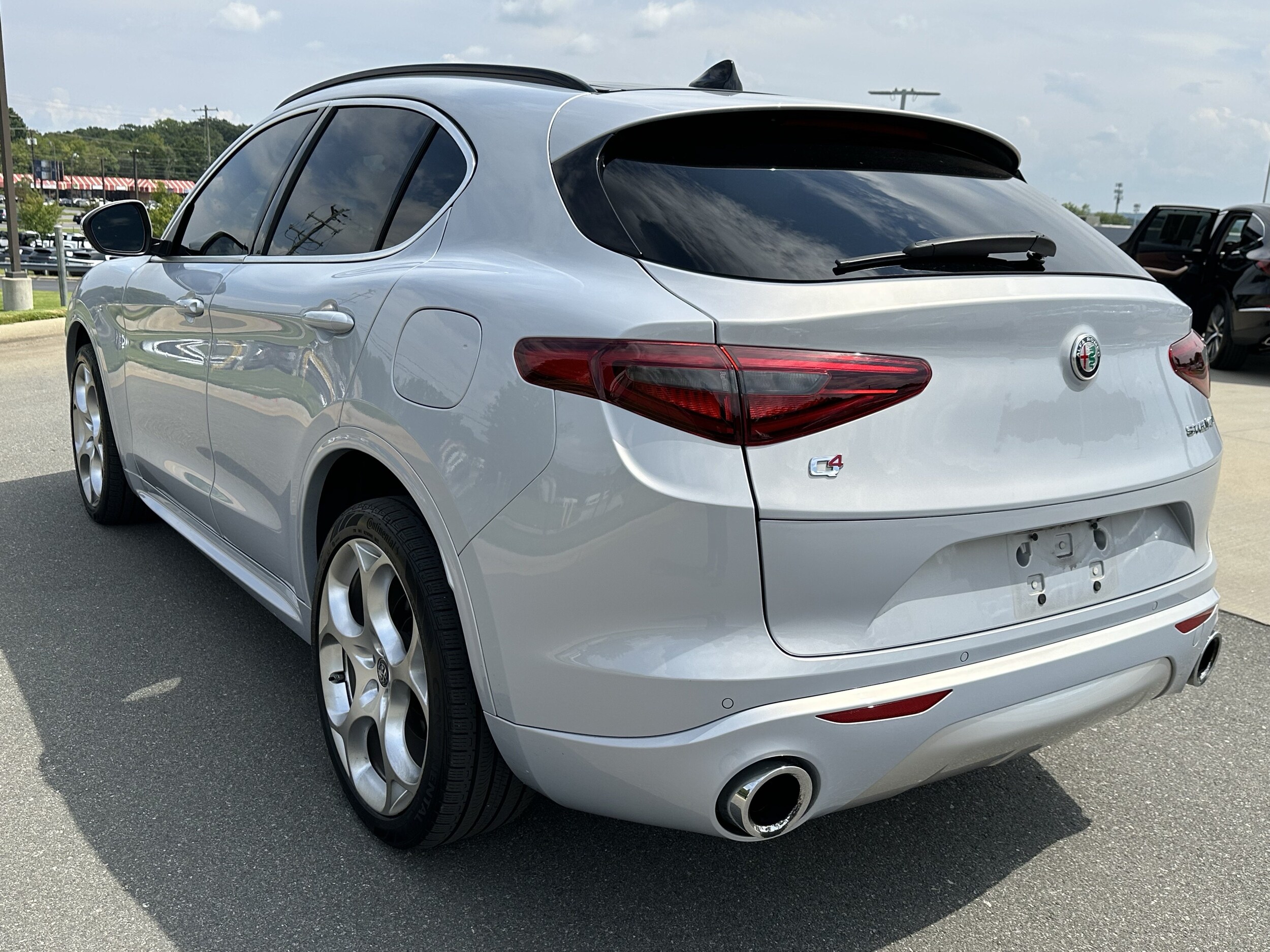 2023 Alfa Romeo Stelvio Lusso