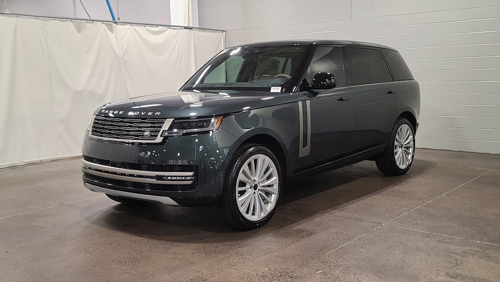 New 2026 Land Rover Range Rover SE LWB 7-Seats / V8 SUV