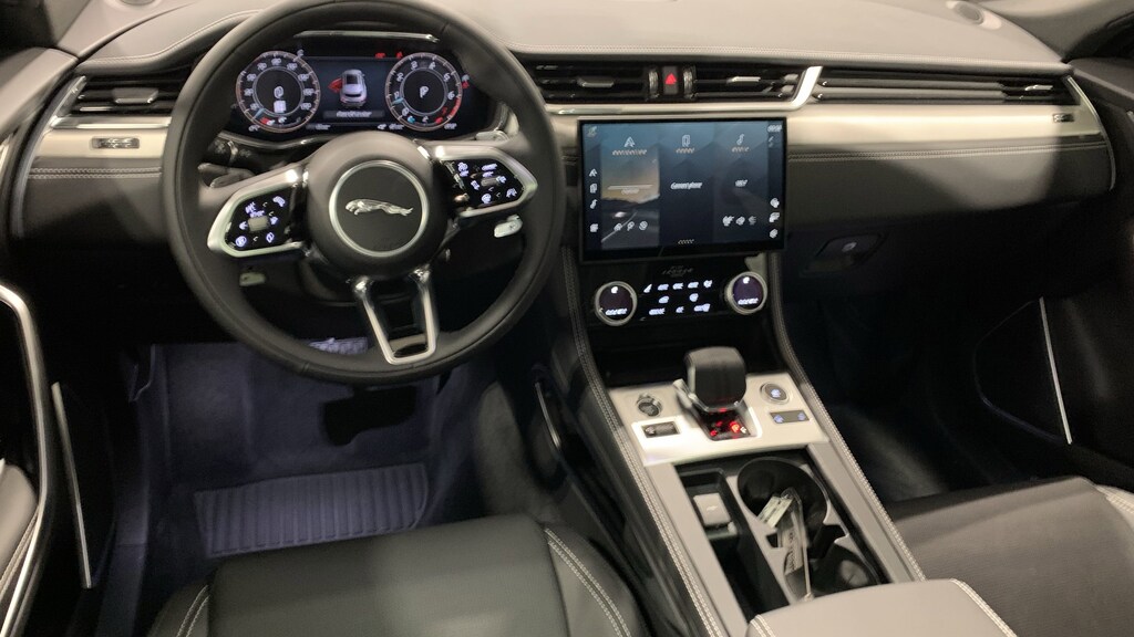 Used 2026 Jaguar F-PACE R-Dynamic S SUV