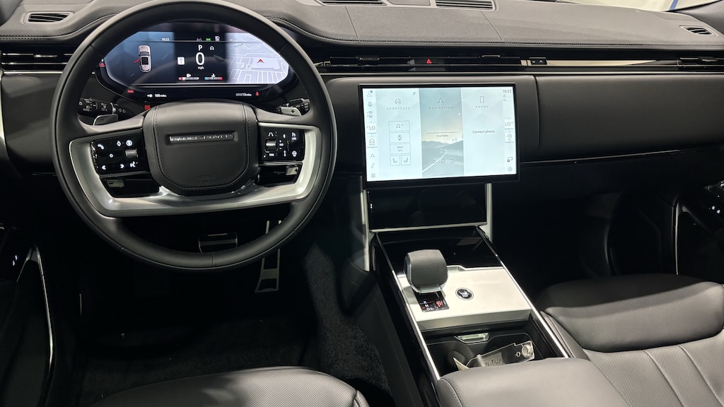 New 2026 Land Rover Range Rover SE 7 Seats SUV