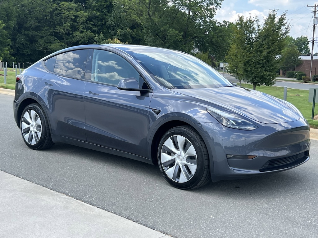 Used 2023 Tesla Model Y Long Range SUV