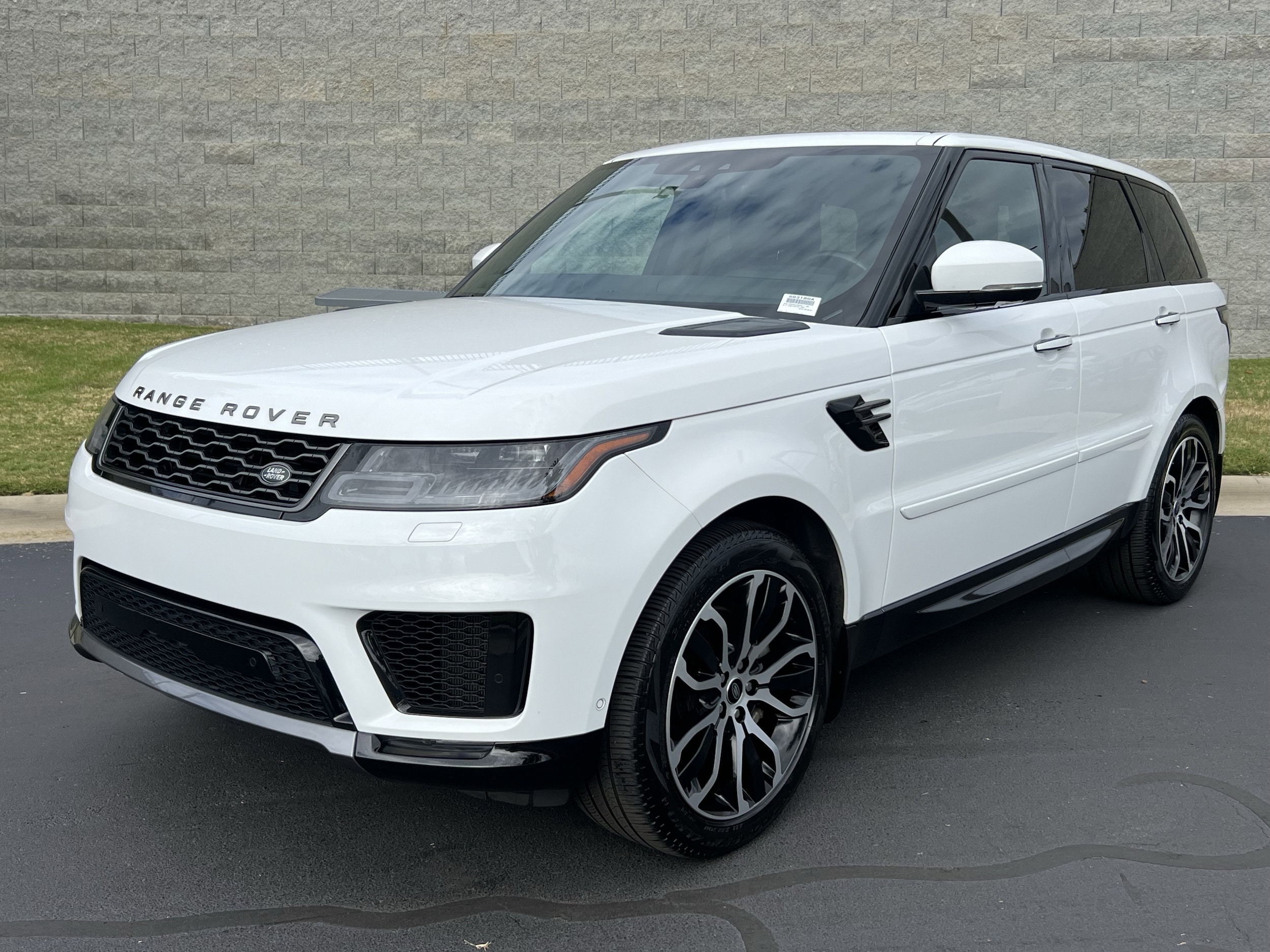 2022 Land Rover Range Rover Sport HSE Silver Edition
