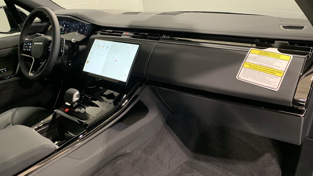 New 2025 Land Rover Range Rover Sport Dynamic SE SUV