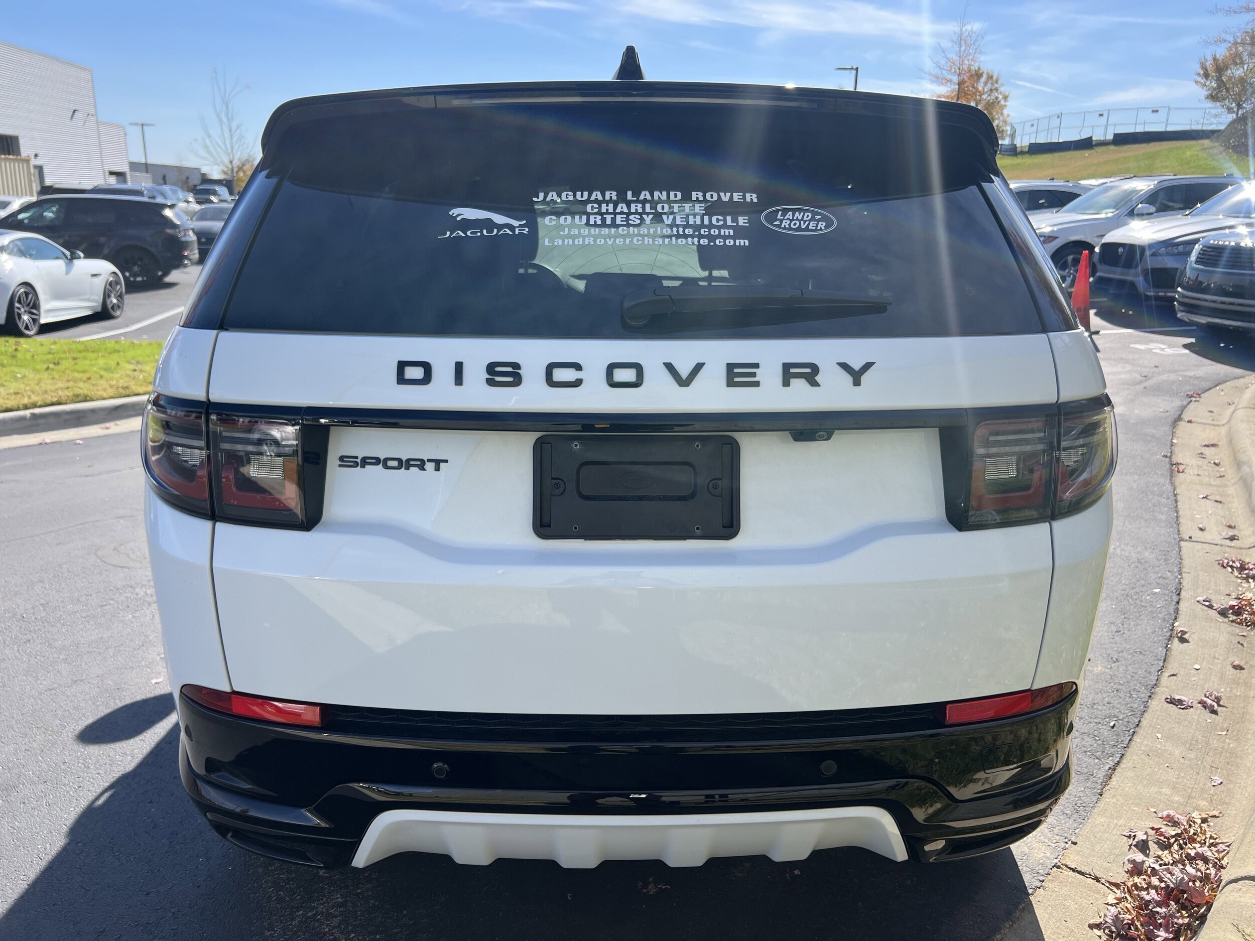 2024 Land Rover Discovery Sport Dynamic SE photo 4
