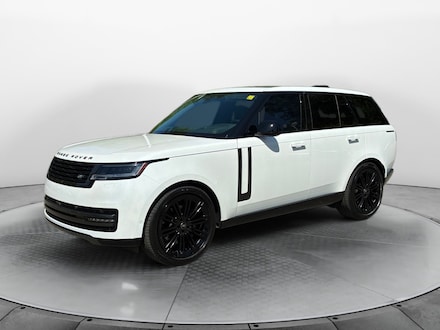 2024 Land Rover Range Rover P400 SE SUV