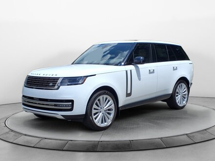 2025 Land Rover Range Rover SE SUV