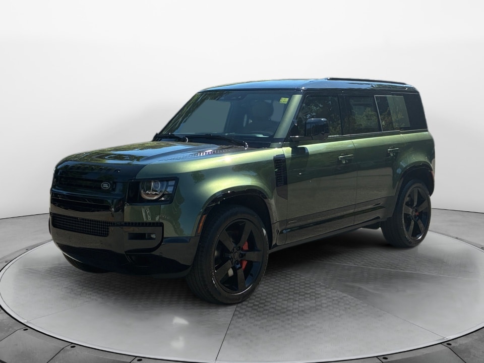 2026 Land Rover Defender 110 X P400's photo