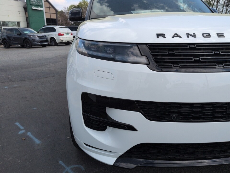 2025 Land Rover Range Rover Sport Dynamic SE - Photo 24
