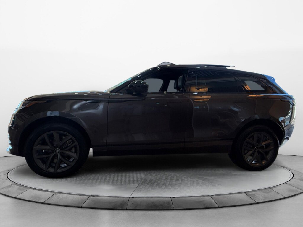 New 2026 Land Rover Range Rover Velar P250 Dynamic SE SUV