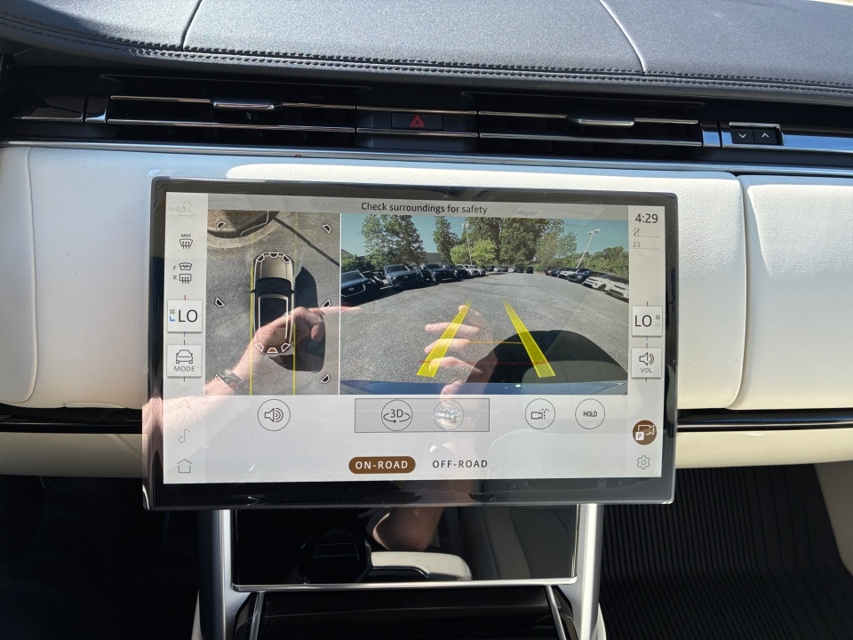 2026 Land Rover Range Rover SE - Photo 18