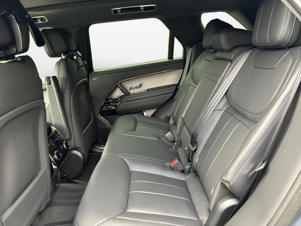 2026 Land Rover Range Rover Sport SE - Photo 13