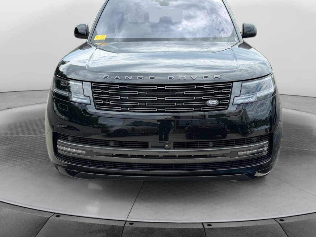 Certified 2023 Land Rover Range Rover P530 SE SUV