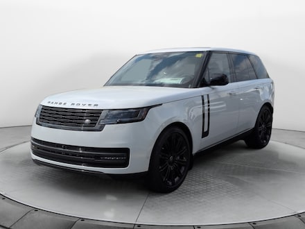 2025 Land Rover Range Rover SE SUV