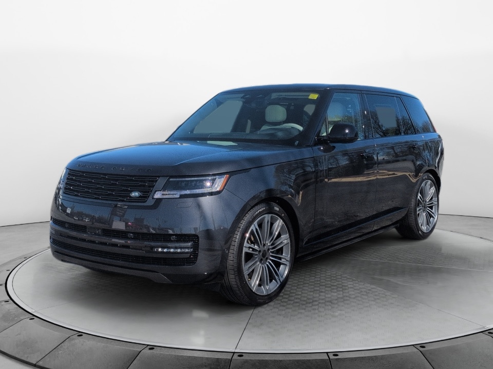 2026 Land Rover Range Rover 4.4 SE LWB 7's photo