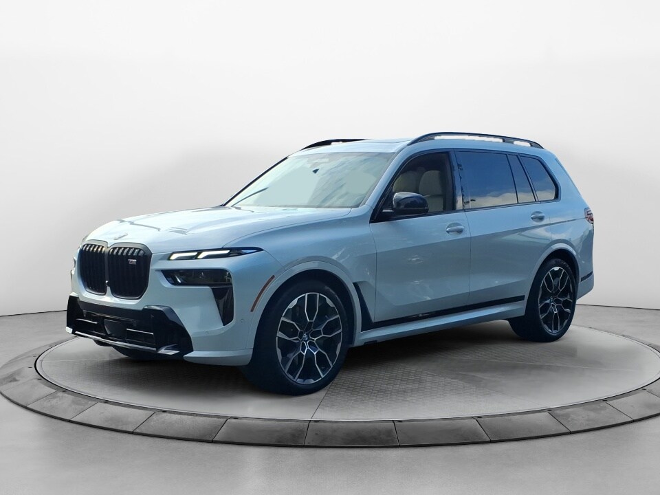 2023 Bmw X7 M60i photo 3
