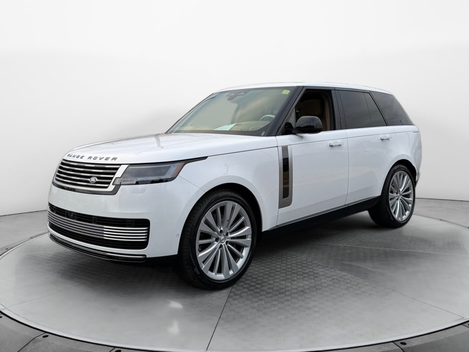 2024 Land Rover Range Rover SV's photo
