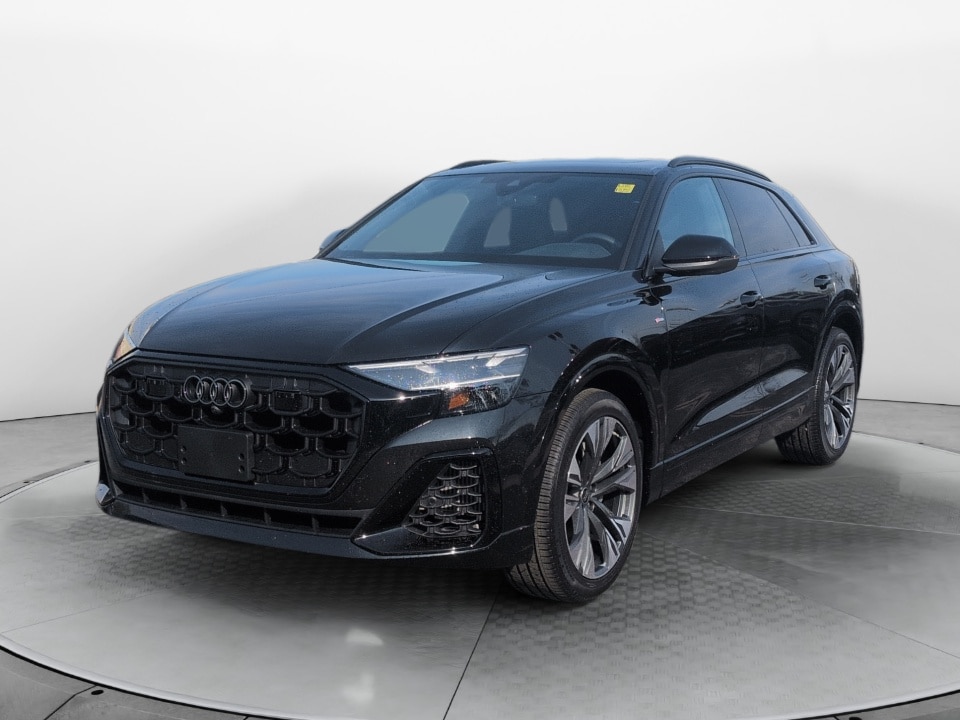 2026 Audi Q8 55 Premium Plus quattro Tiptonic's photo