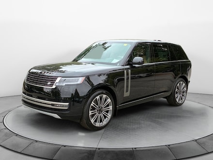 2026 Land Rover Range Rover SE LWB 7-Seats / V8 SUV