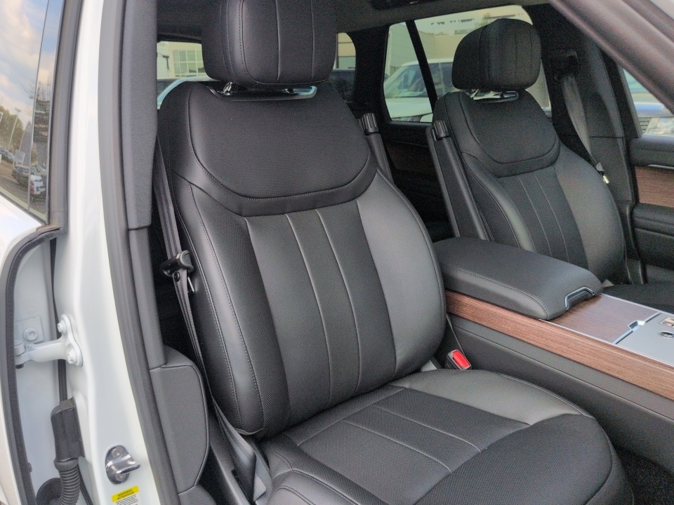 2025 Land Rover Range Rover SE - Photo 28