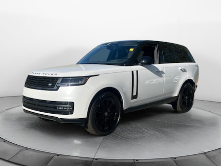 2025 Land Rover Range Rover SE SUV