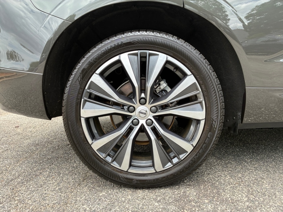 2022 Volvo XC60 Momentum - Photo 23