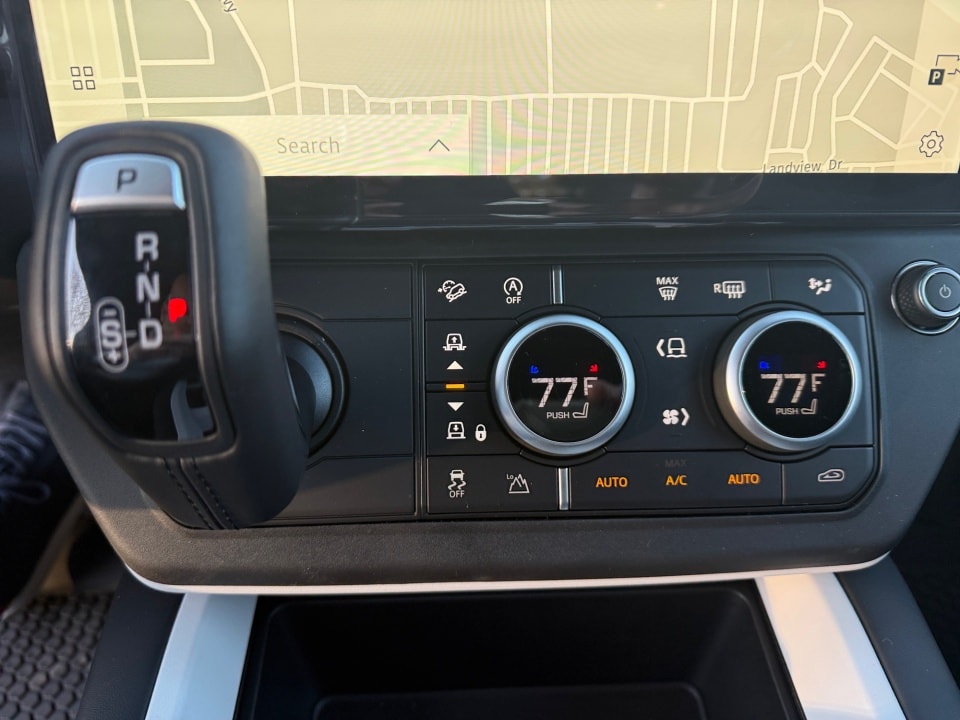 2026 Land Rover Defender X-Dynamic SE - Photo 16