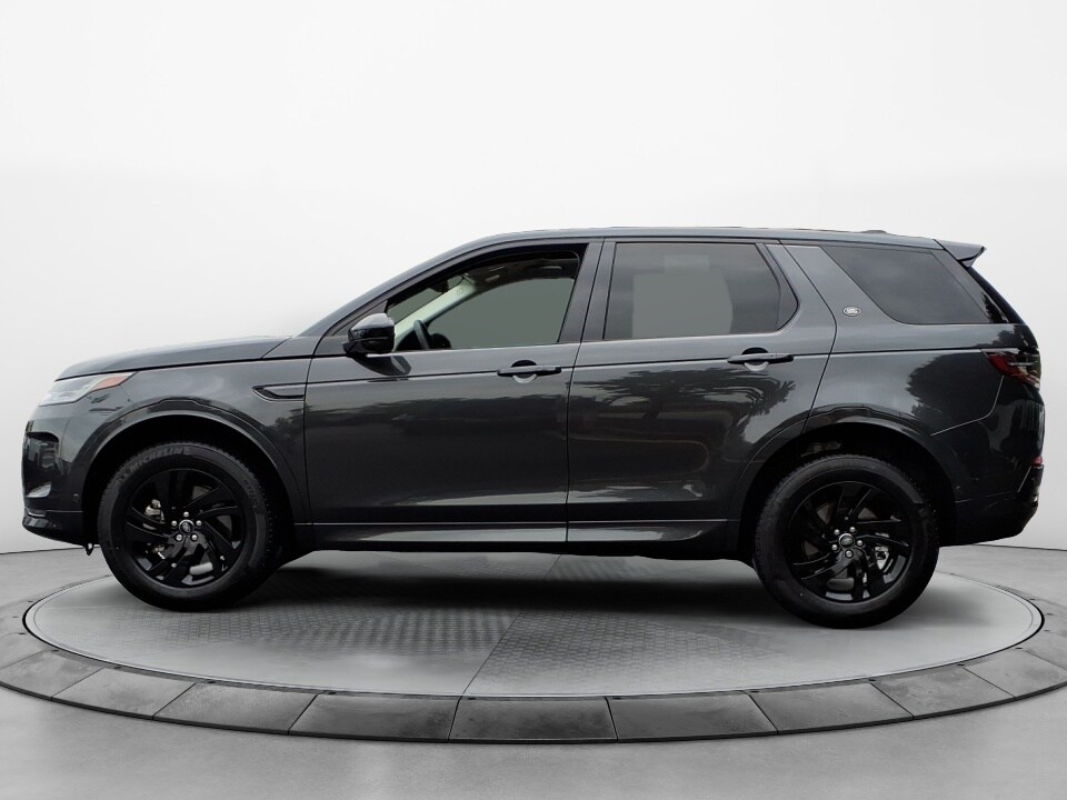 2024 Land Rover Discovery Sport S photo 4