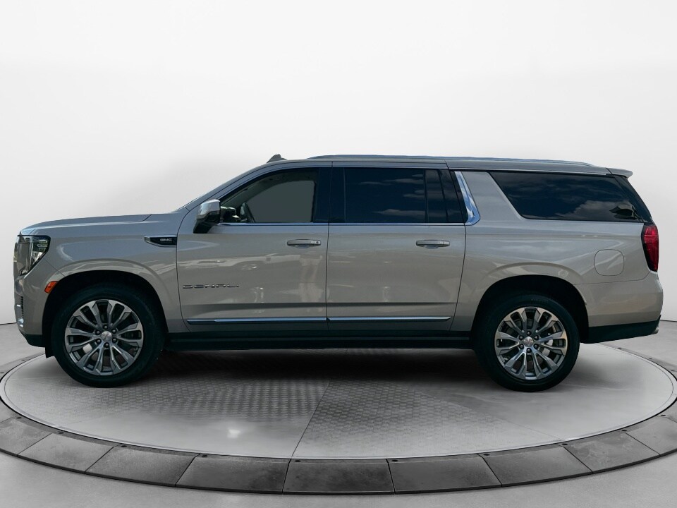 2021 Gmc Yukon XL Denali photo 4