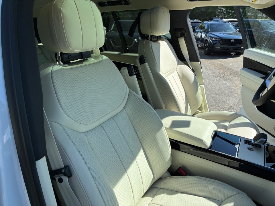 2026 Land Rover Range Rover SE - Photo 27