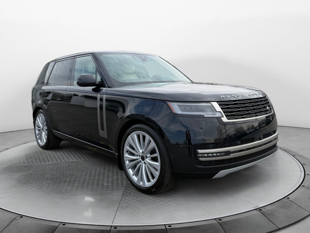 New 2026 Land Rover Range Rover SE SUV