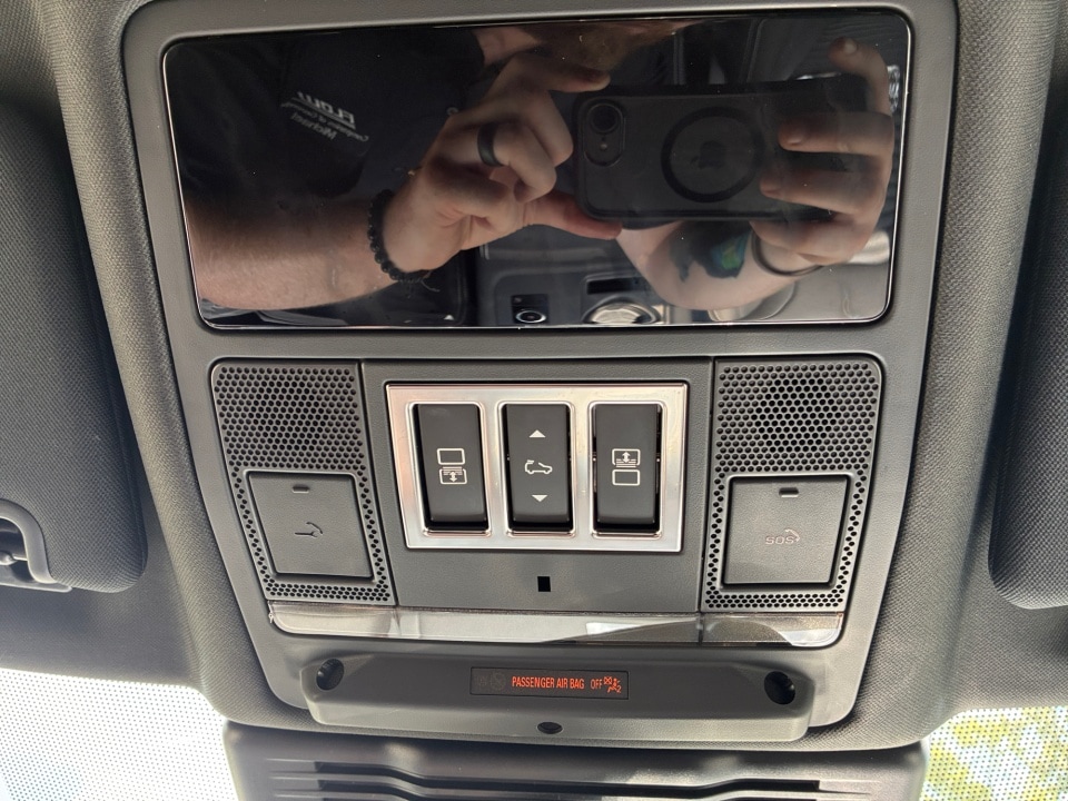 2026 Land Rover Discovery Tempest Edition - Photo 21