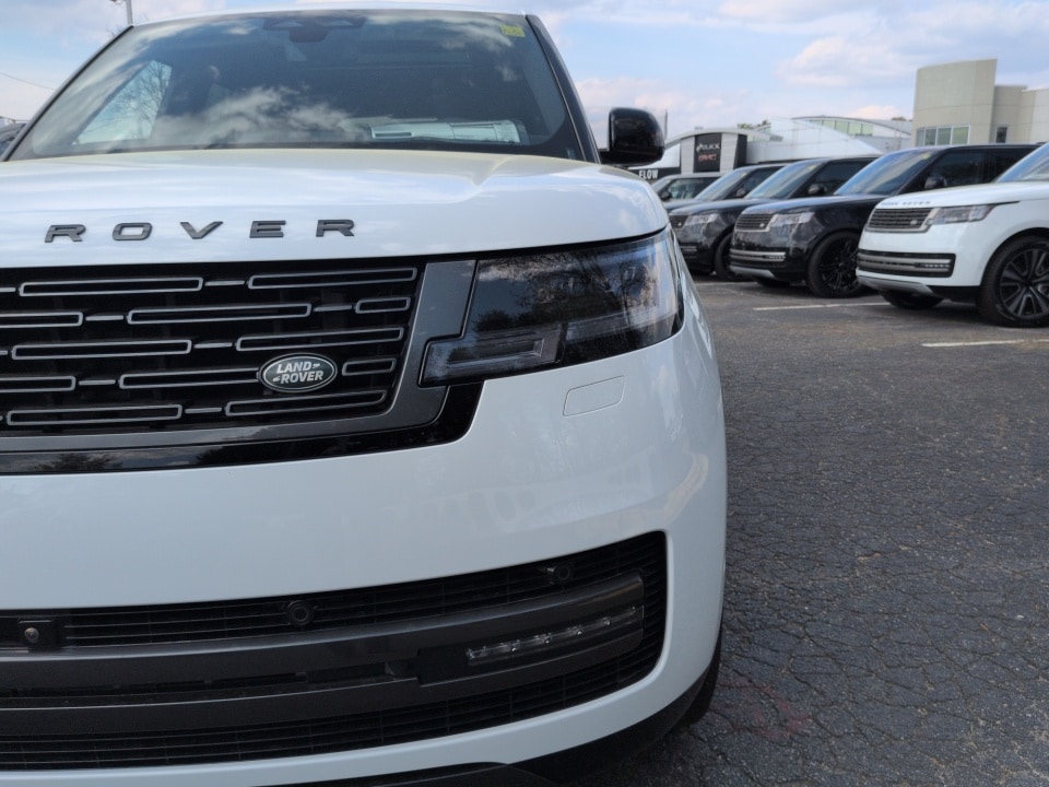 2025 Land Rover Range Rover SE - Photo 26
