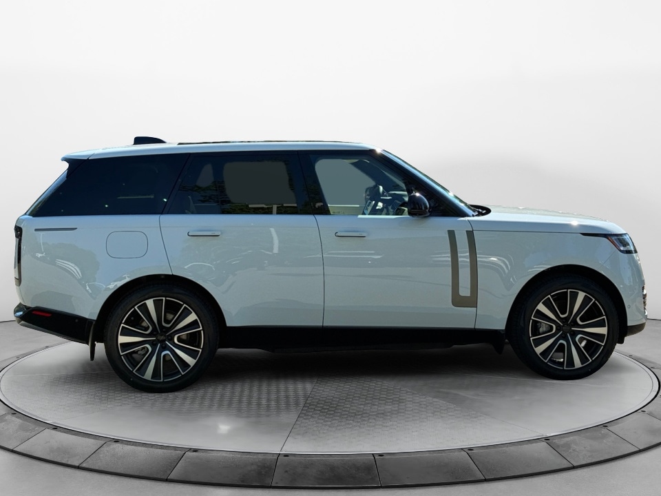 2026 Land Rover Range Rover SE - Photo 7