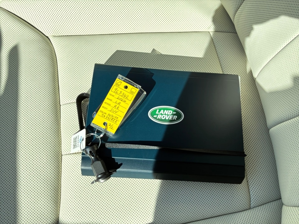 2026 Land Rover Range Rover SE - Photo 32