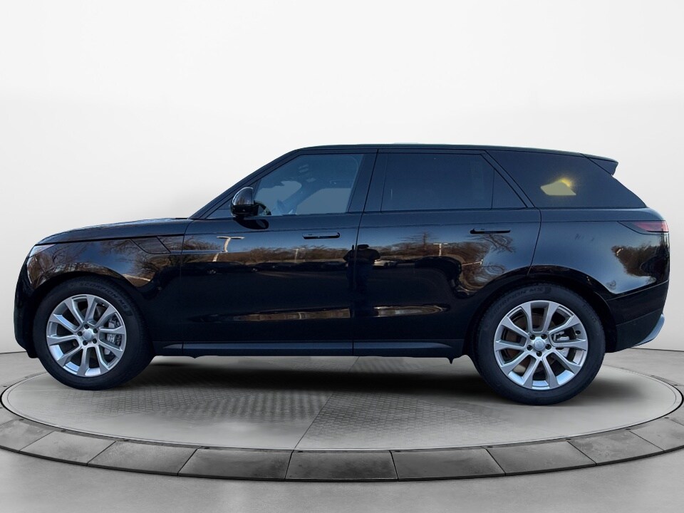 2025 Land Rover Range Rover Sport P360 S photo 4