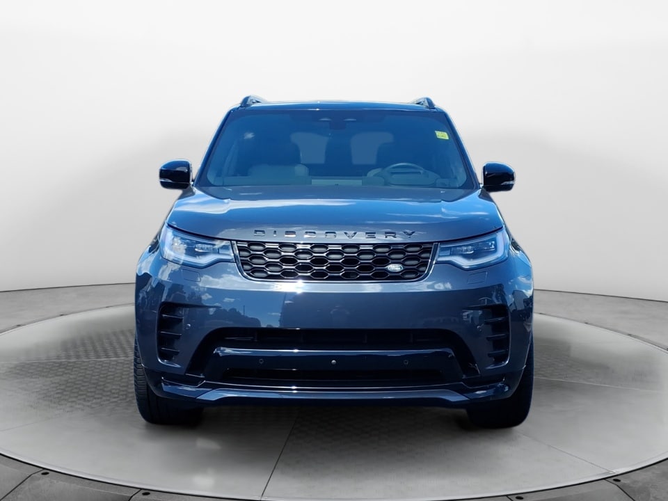 2024 Land Rover Discovery SE photo 2