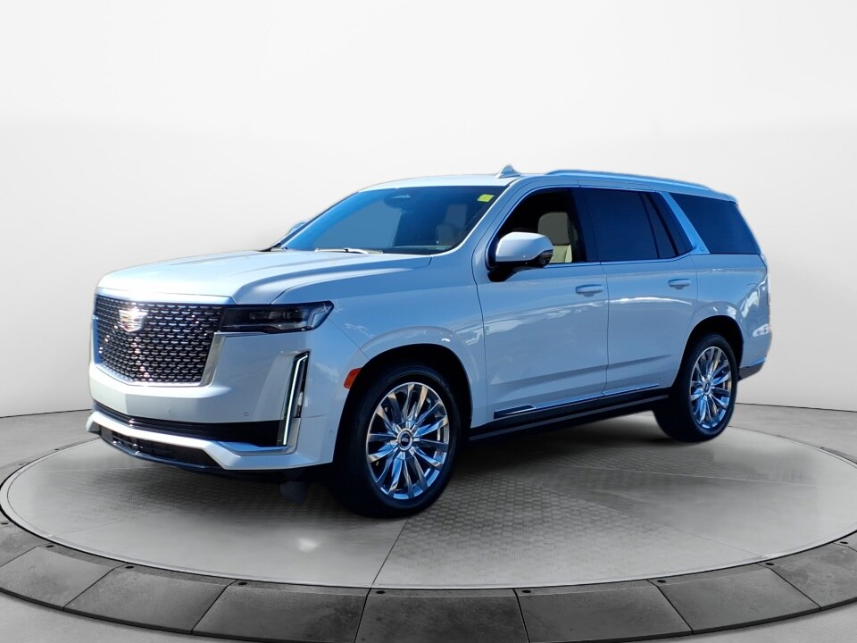 2024 Cadillac Escalade Premium Luxury photo 3