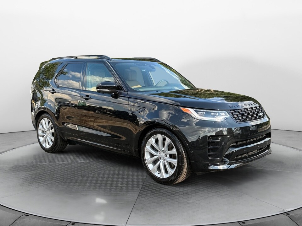 2024 Land Rover Discovery P360 Dynamic SE photo 3
