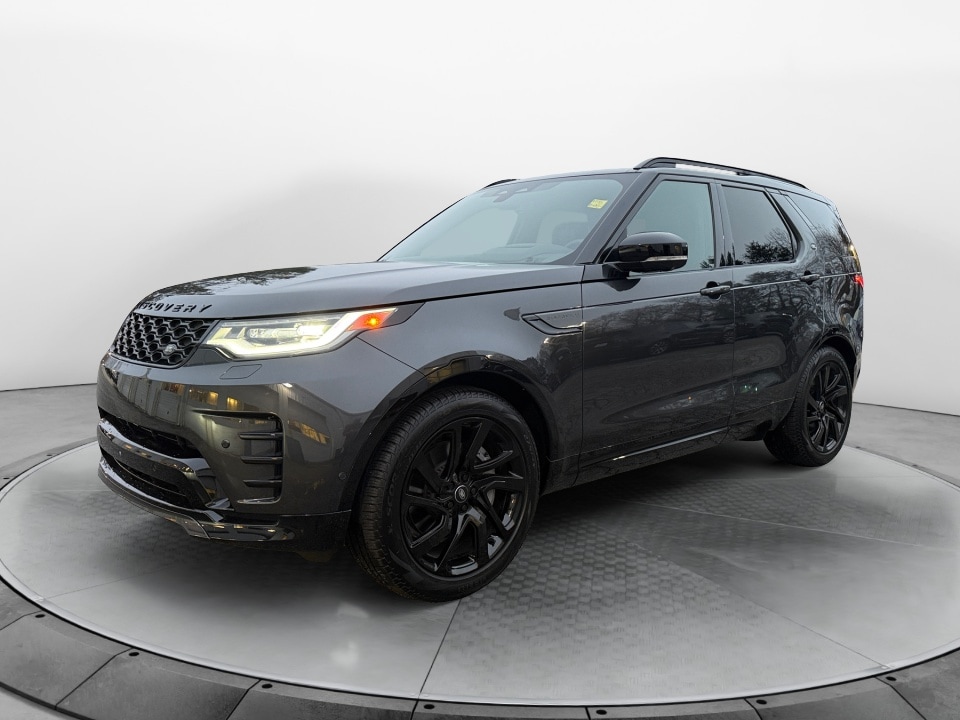 2024 Land Rover Discovery Dynamic SE's photo