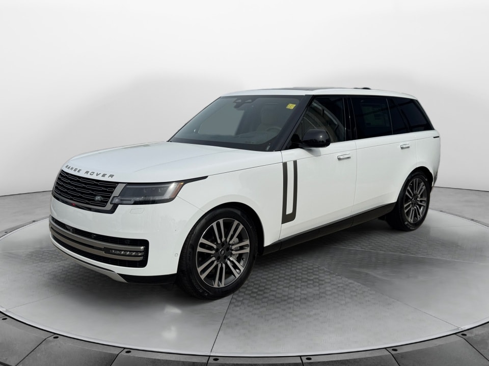 2025 Land Rover Range Rover SE