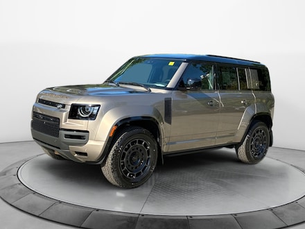 2026 Land Rover Defender 110 Octa SUV