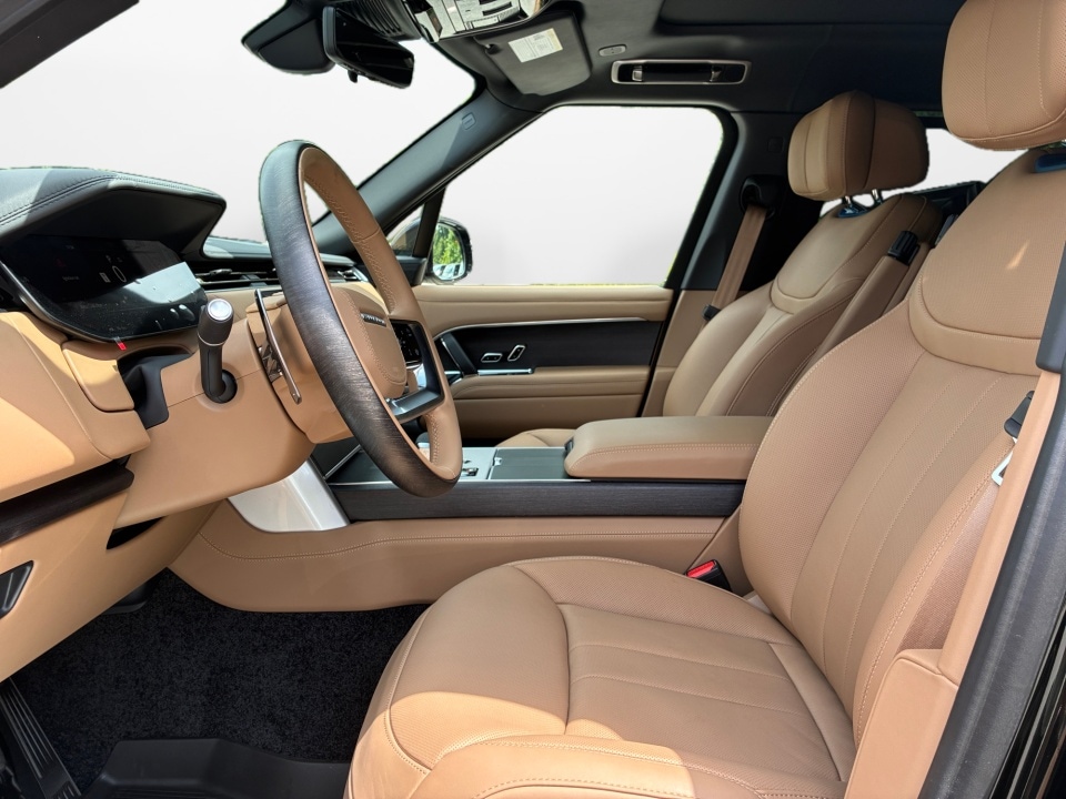 2026 Land Rover Range Rover 4.4 Autobiography LWB 5's photo
